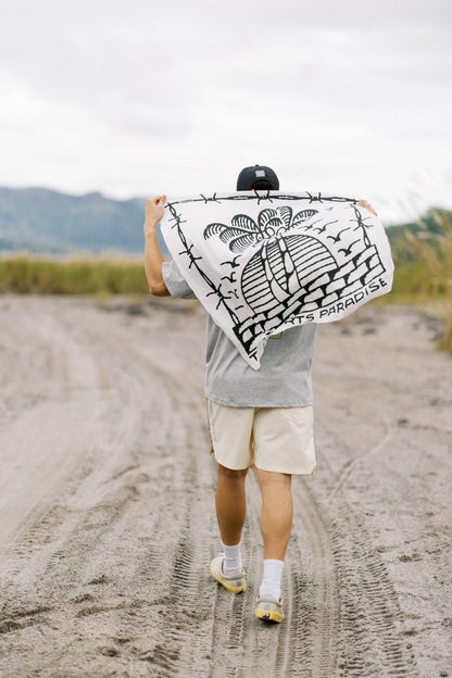 THE x SP SCARF IN WHITE